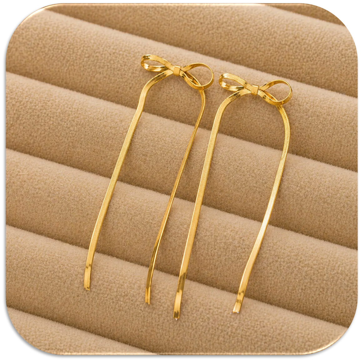 Women's Stainless Steel Gold Bowknot Earrings. (LFA1411002)