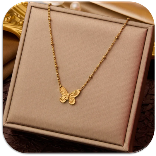 Women's Curb Necklace Three-Dimensional Butterfly and Beads (LFA1111019)